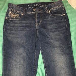Woman’s bootcut jeans